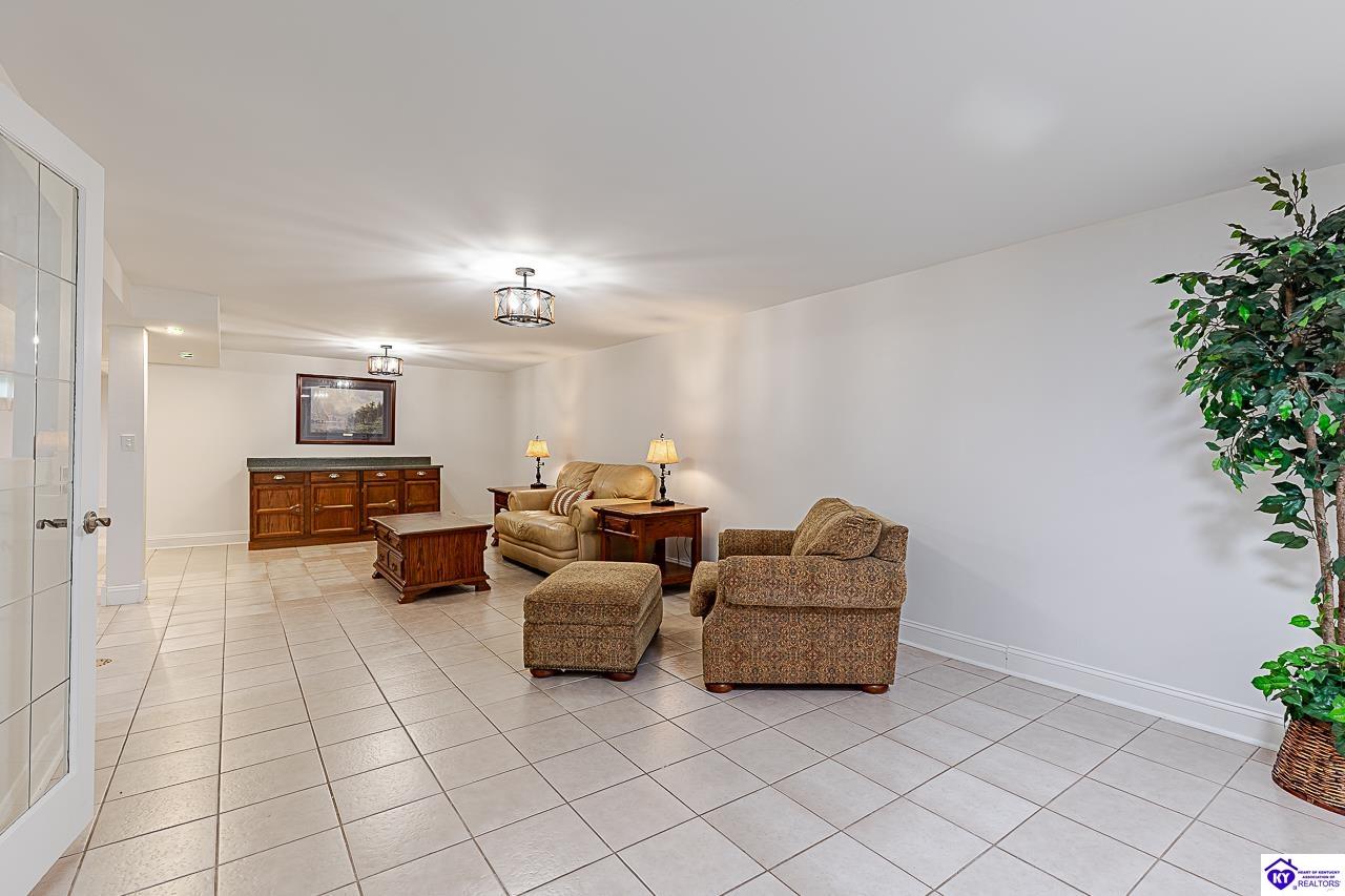 696 Pine Valley Drive