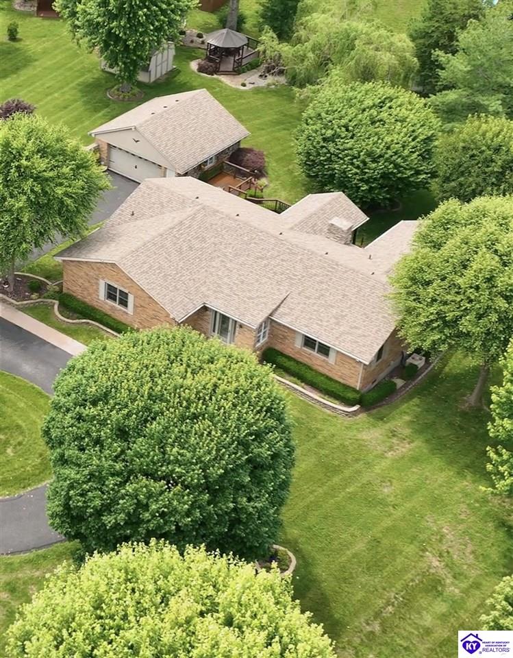 696 Pine Valley Drive