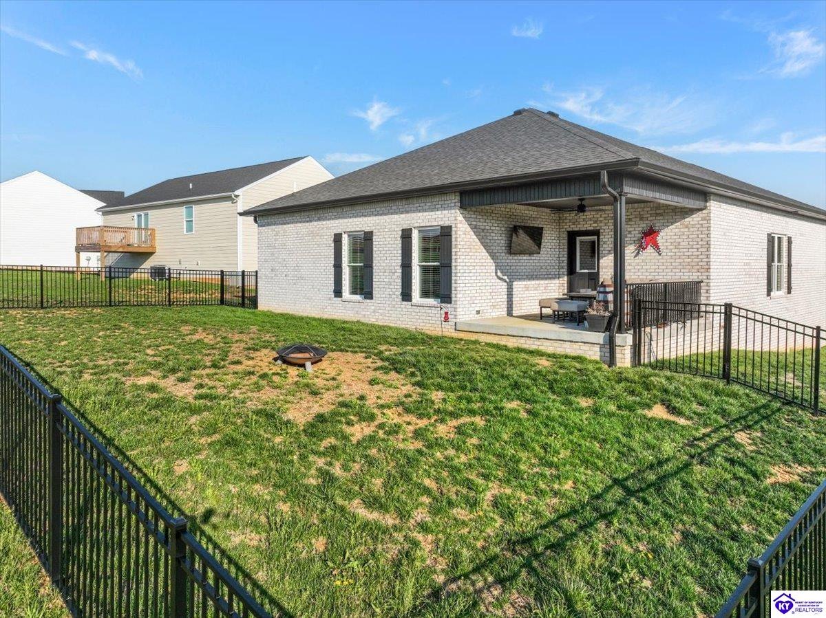308 High Peak Place