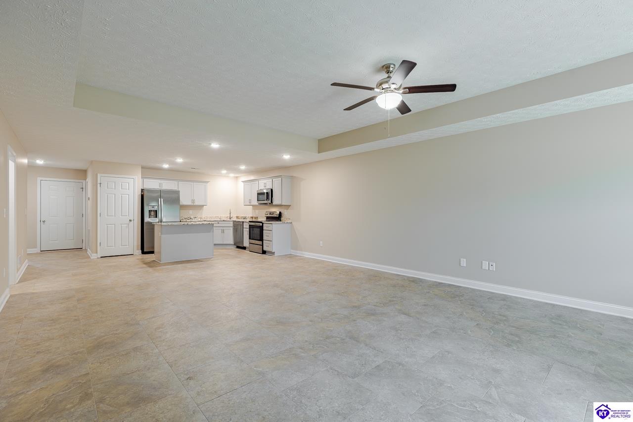 305 Breckinridge Circle