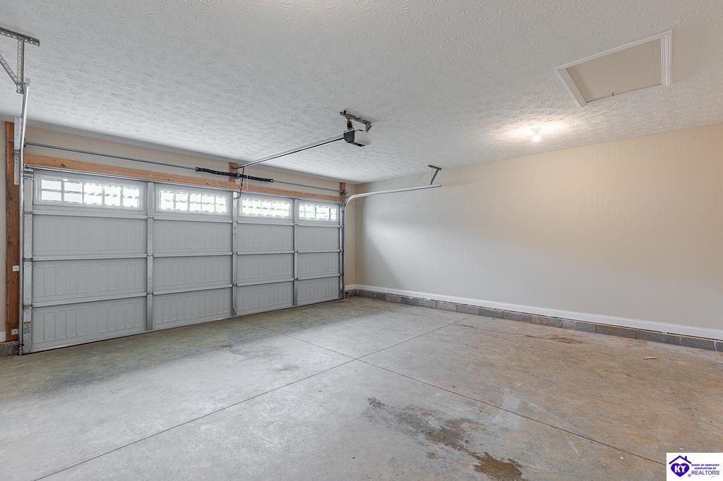 307 Breckinridge Circle