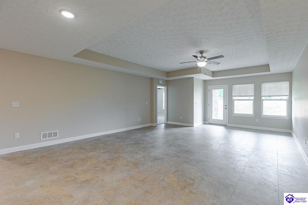 307 Breckinridge Circle
