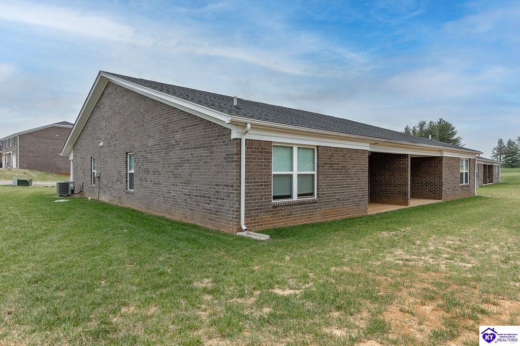 307 Breckinridge Circle