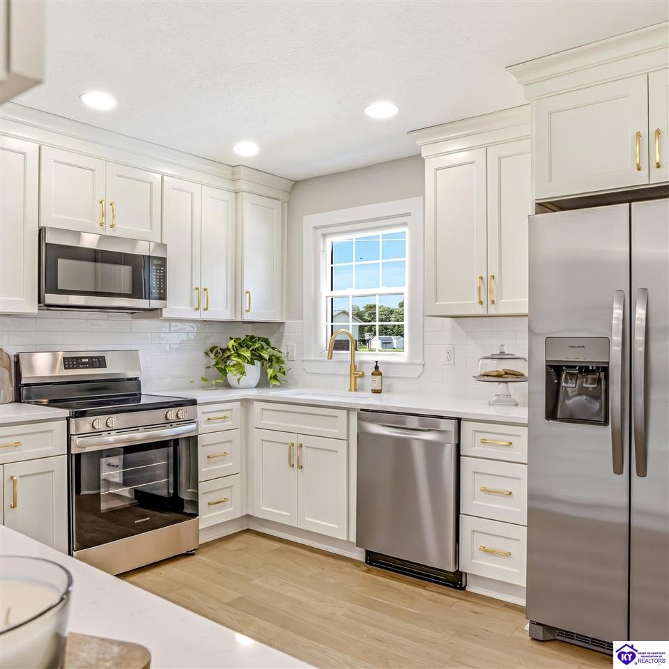 628 Short Street