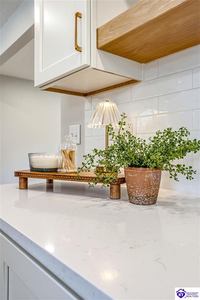 628 Short Street