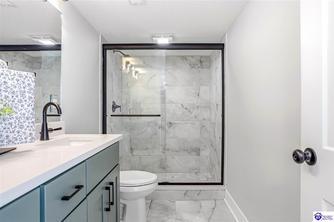 628 Short Street