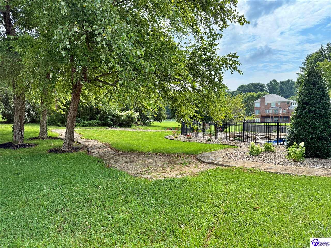 710 Landsdowne Court