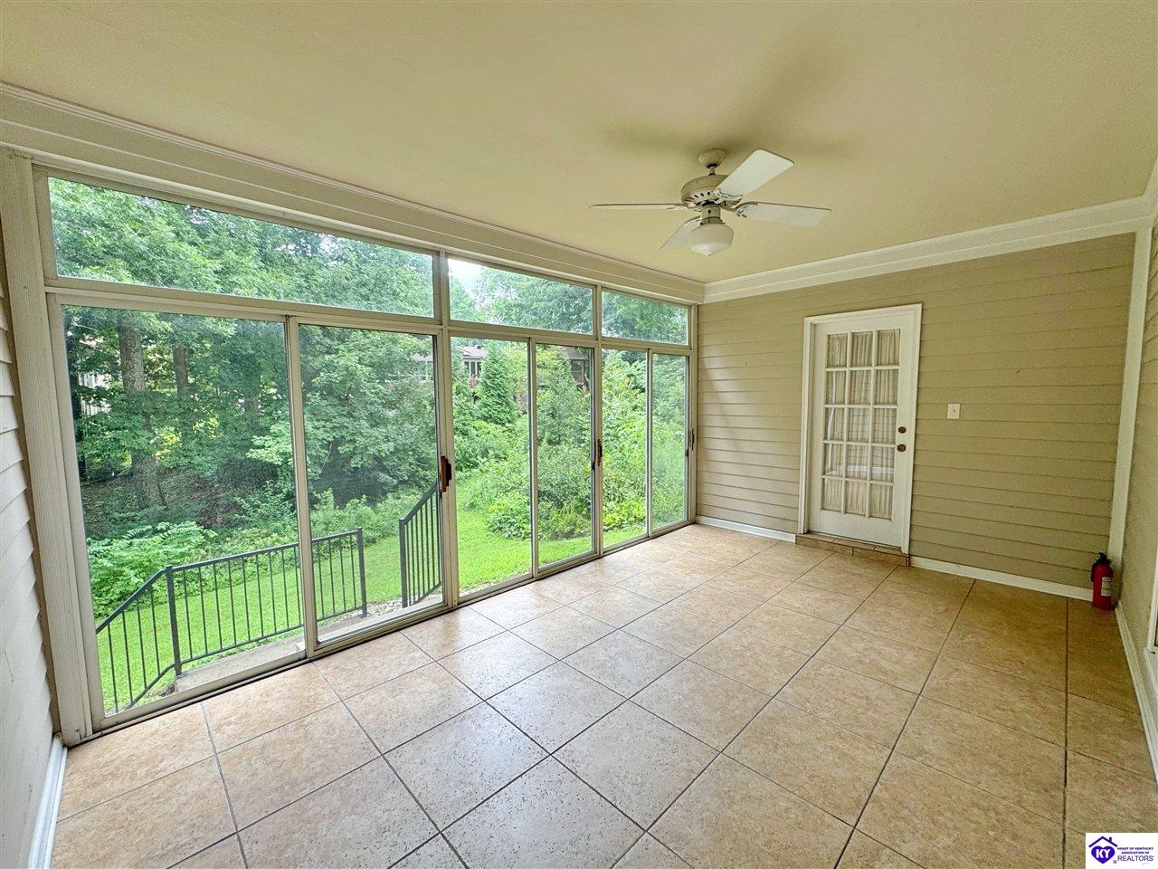 717 Sunrise Lane