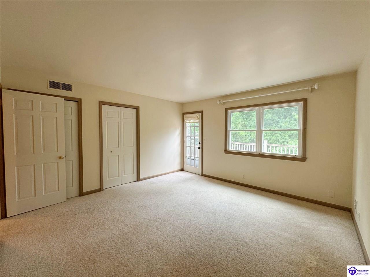 717 Sunrise Lane