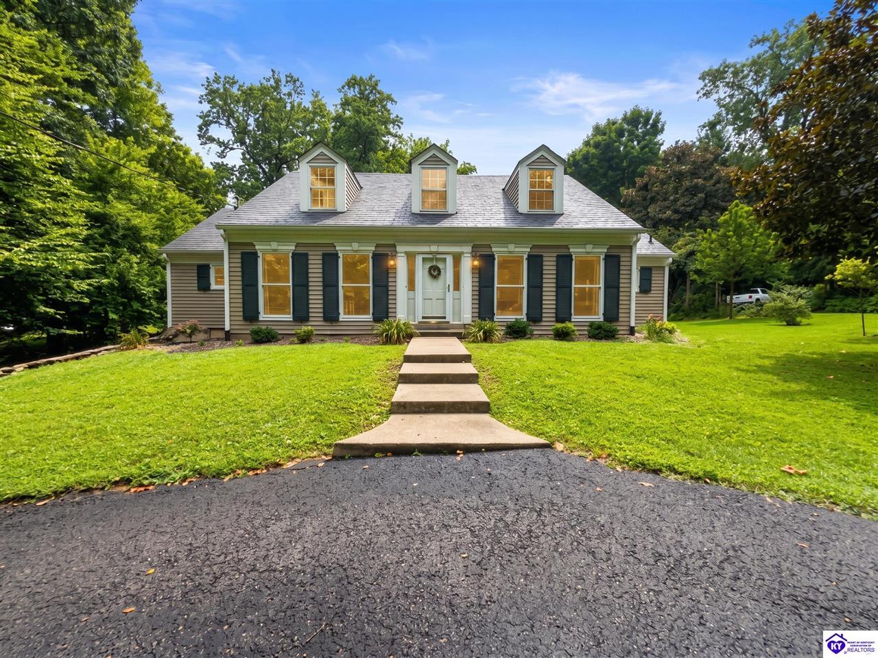 717 Sunrise Lane