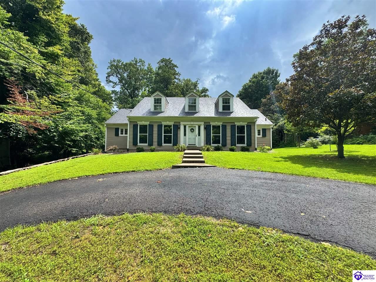 717 Sunrise Lane