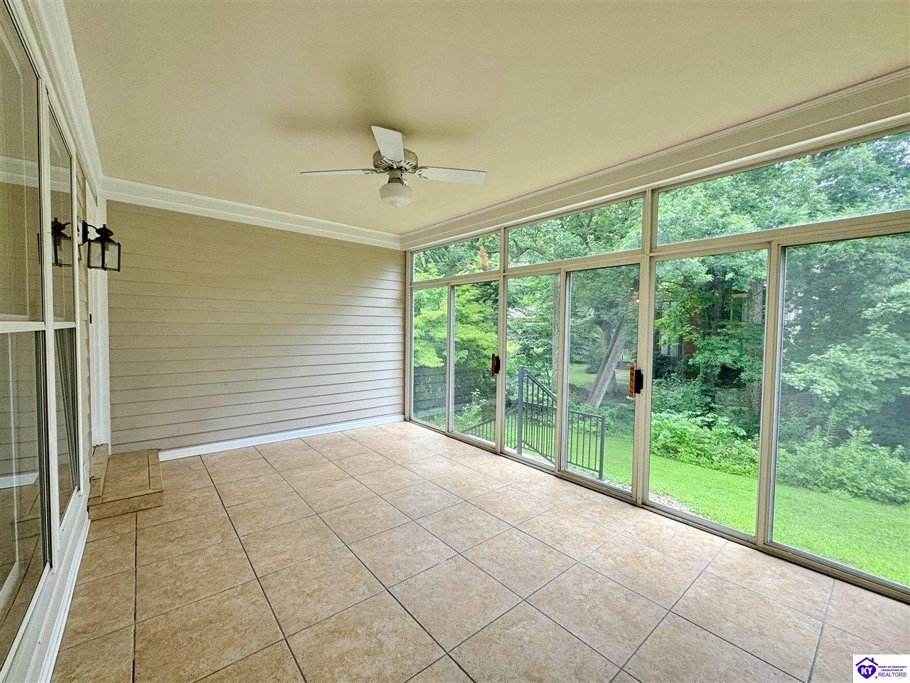 717 Sunrise Lane
