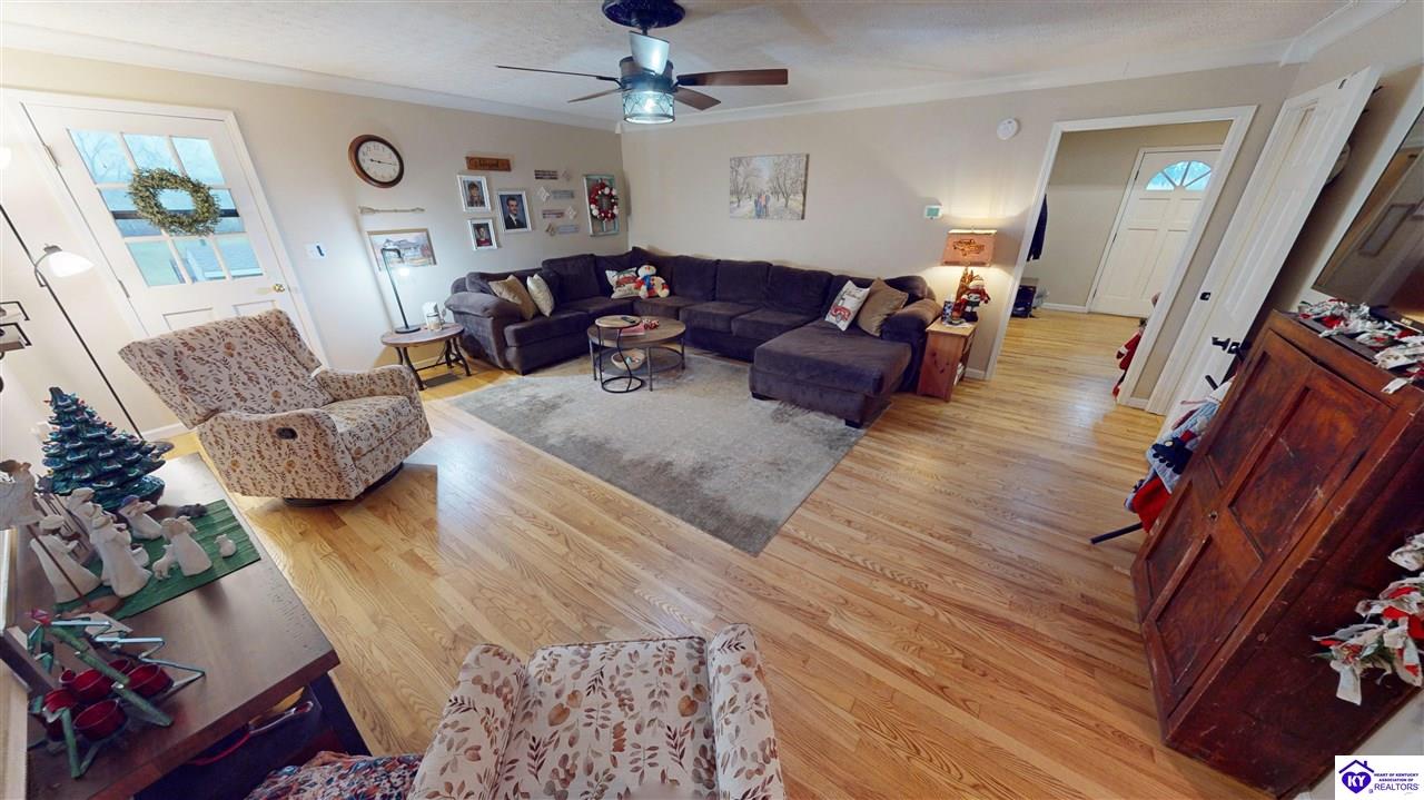 108 Overall Phillips Road
