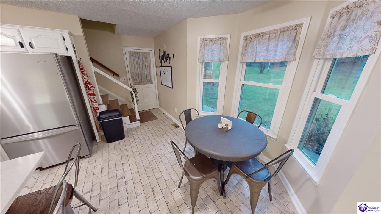 108 Overall Phillips Road