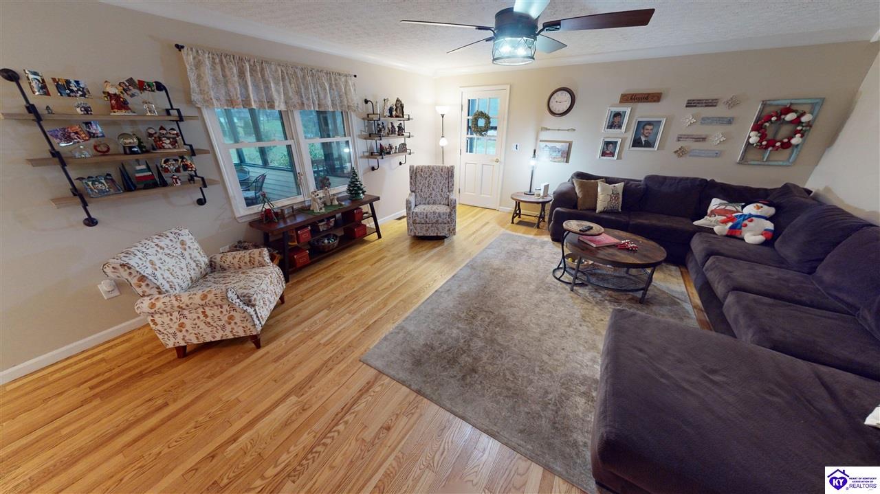 108 Overall Phillips Road