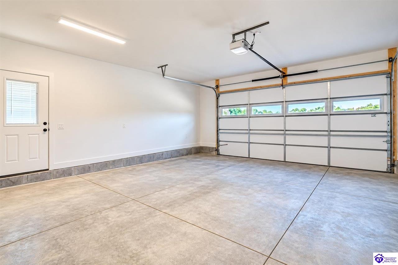 58 Sweet Grass Ct