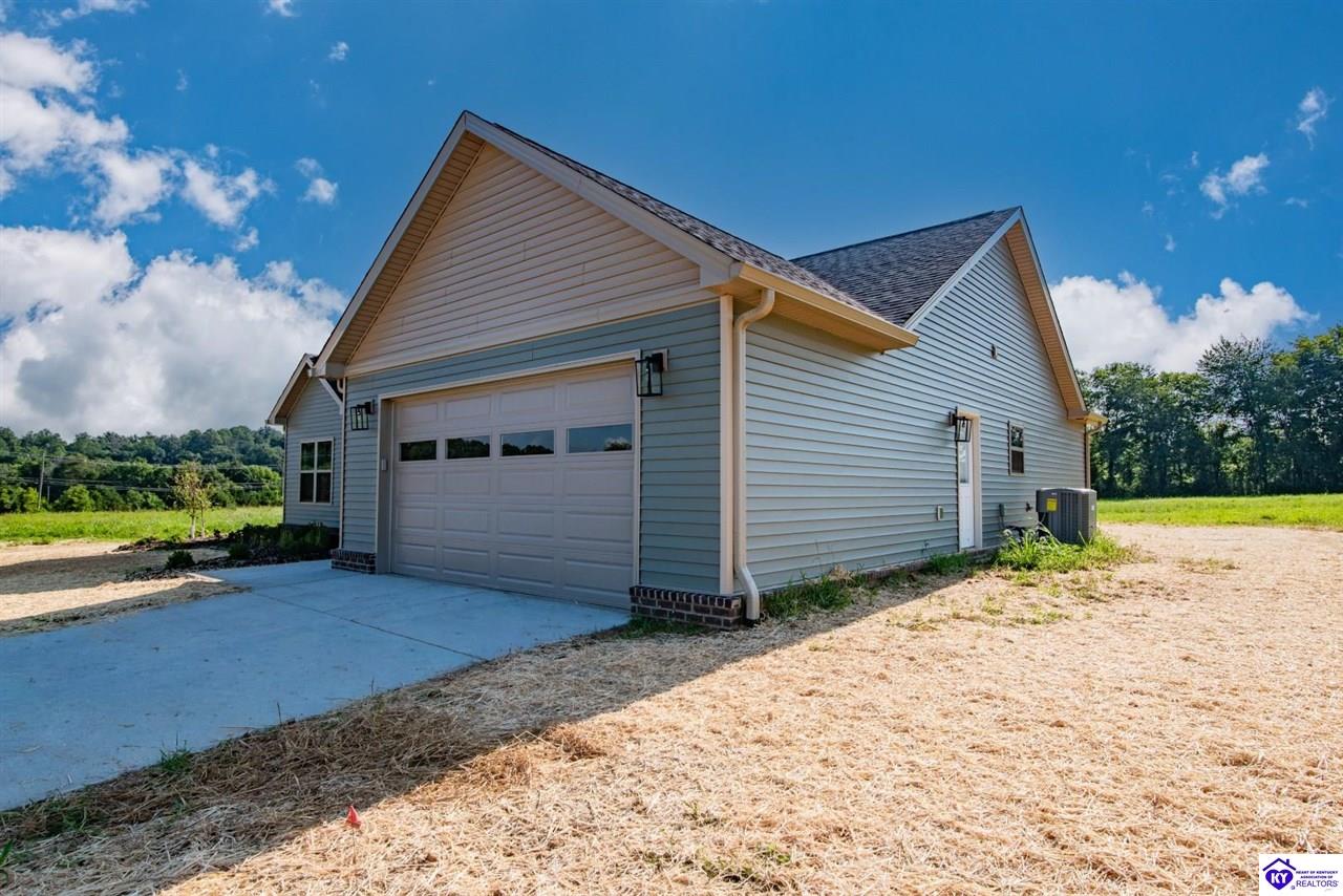 58 Sweet Grass Ct
