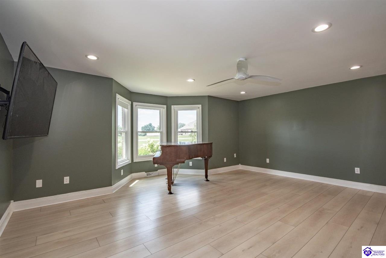 119 Fairway Drive