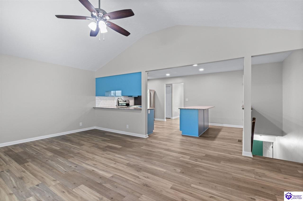 10104 Natalies Way