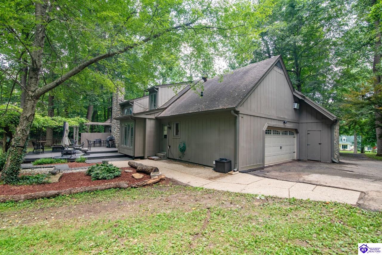 198 Mayapple Lane