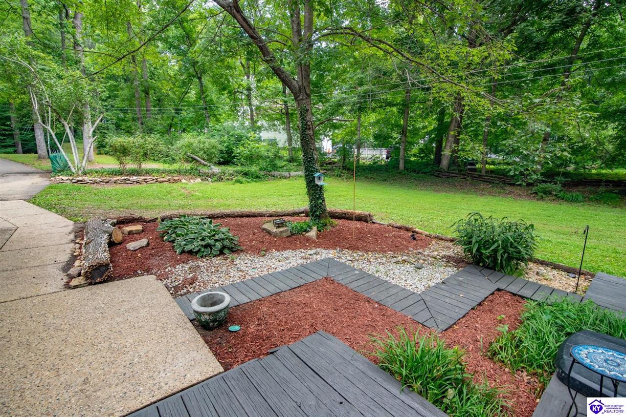 198 Mayapple Lane