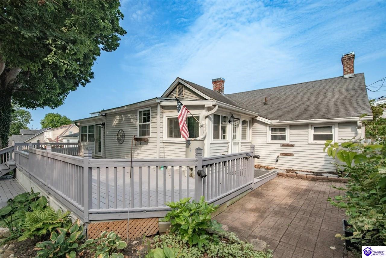 125 S Maple Street