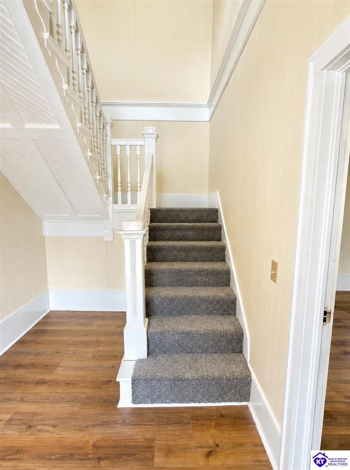 214 N Walnut Street