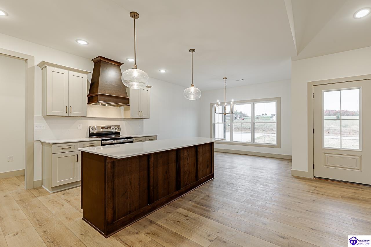 40 Low Country Court
