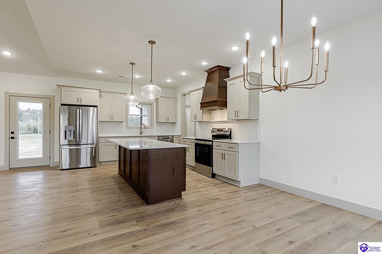 40 Low Country Court