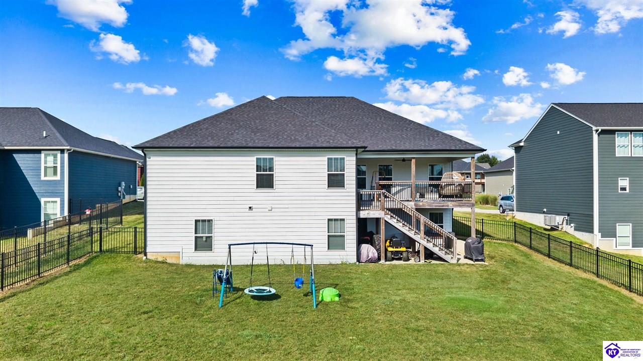 212 Elegance Way