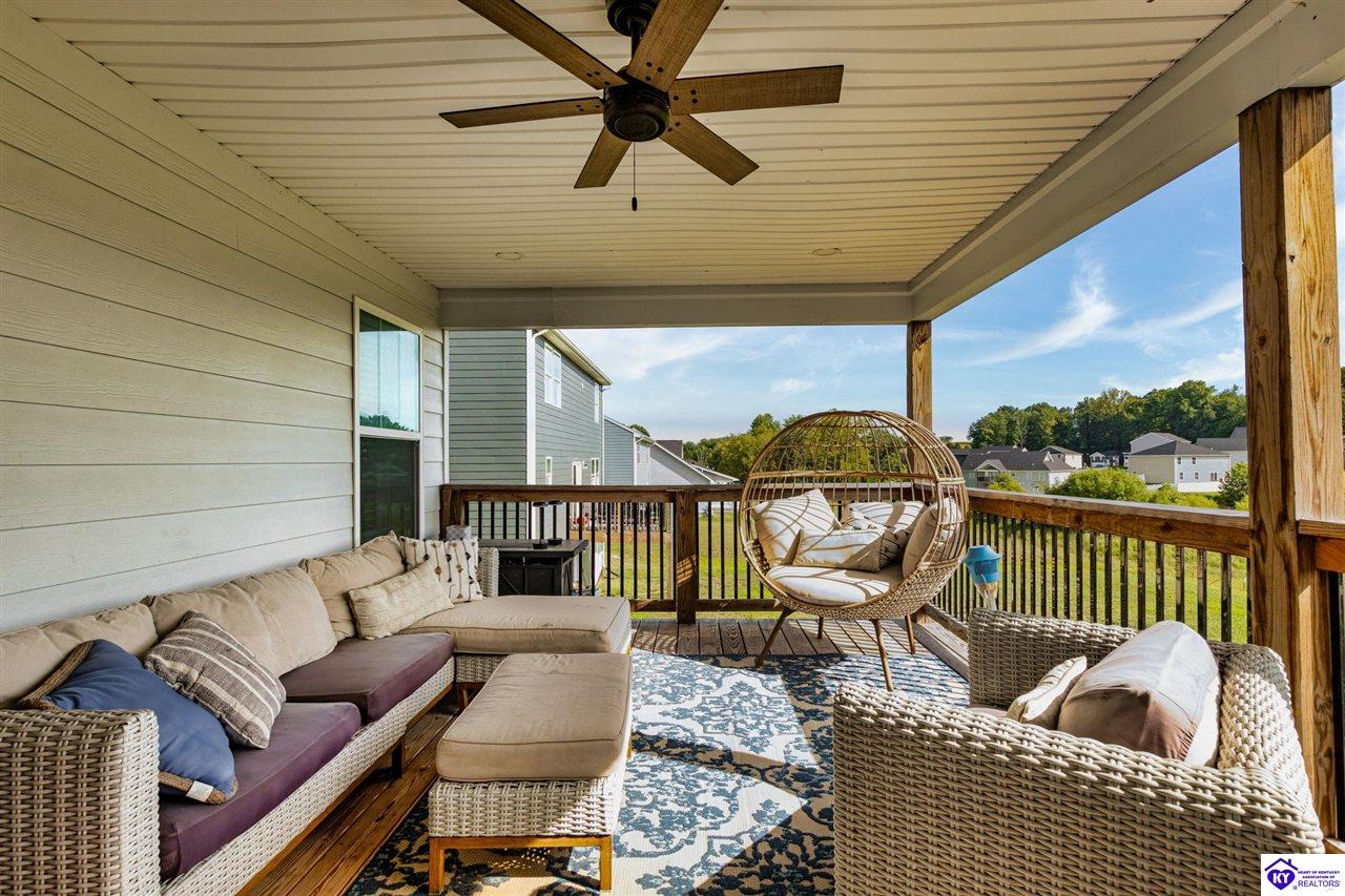 212 Elegance Way