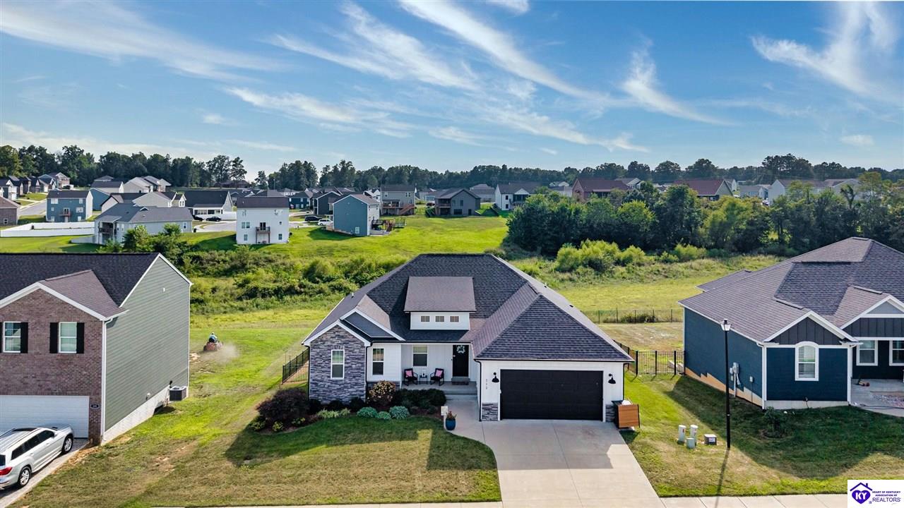 212 Elegance Way