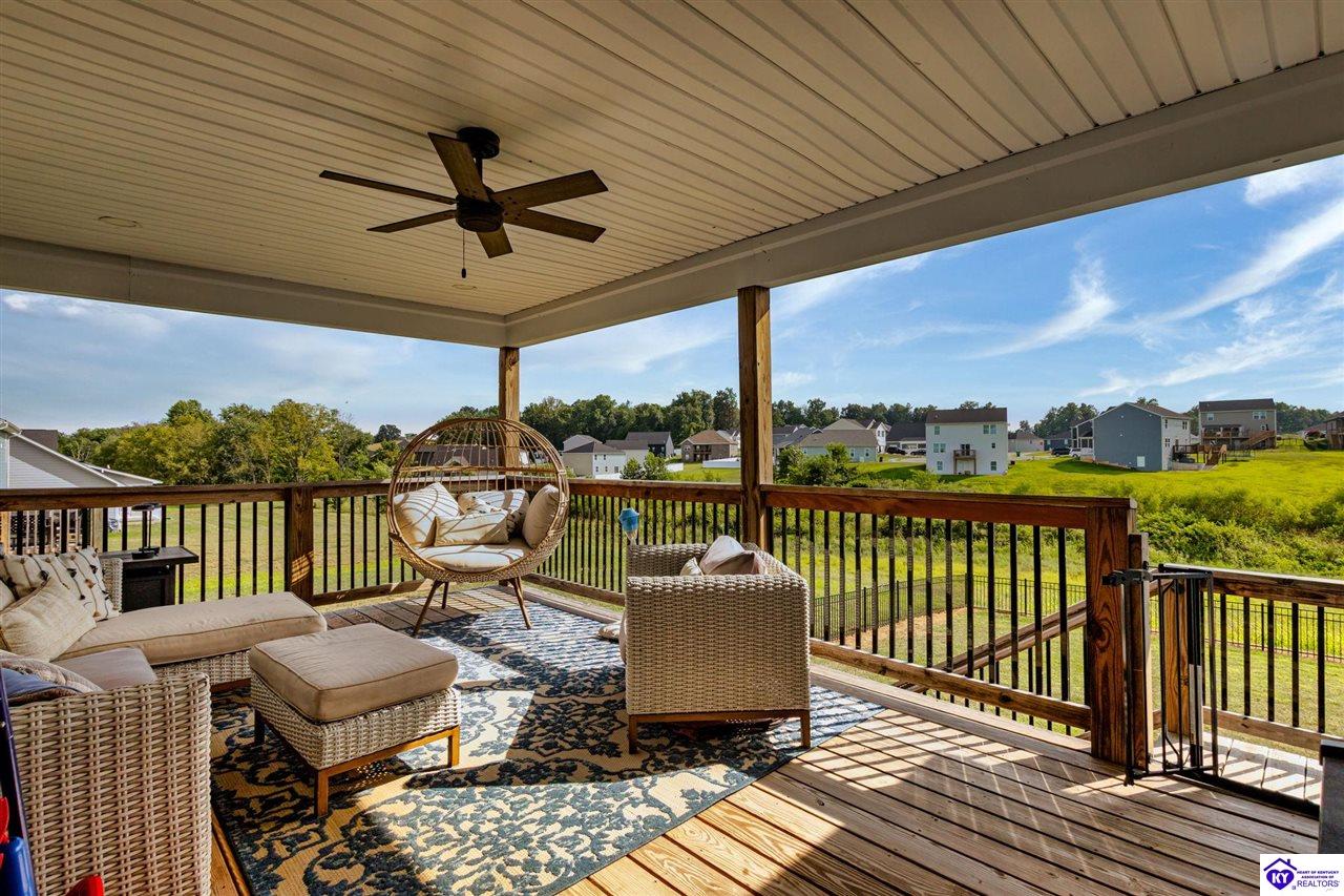 212 Elegance Way