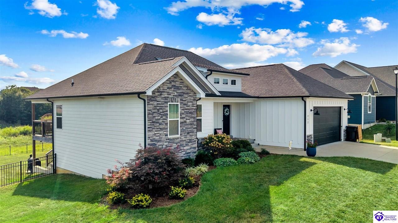 212 Elegance Way