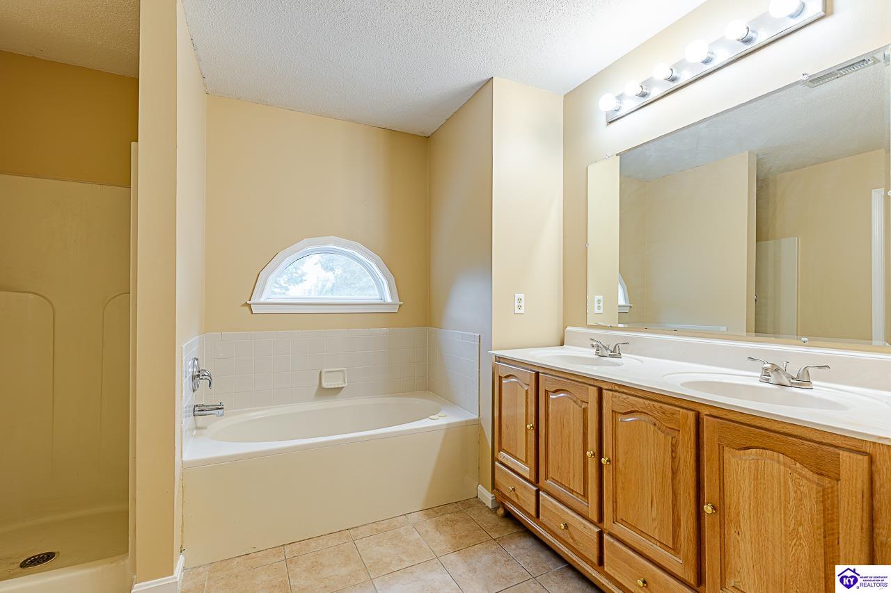 414 Silk Oak Drive
