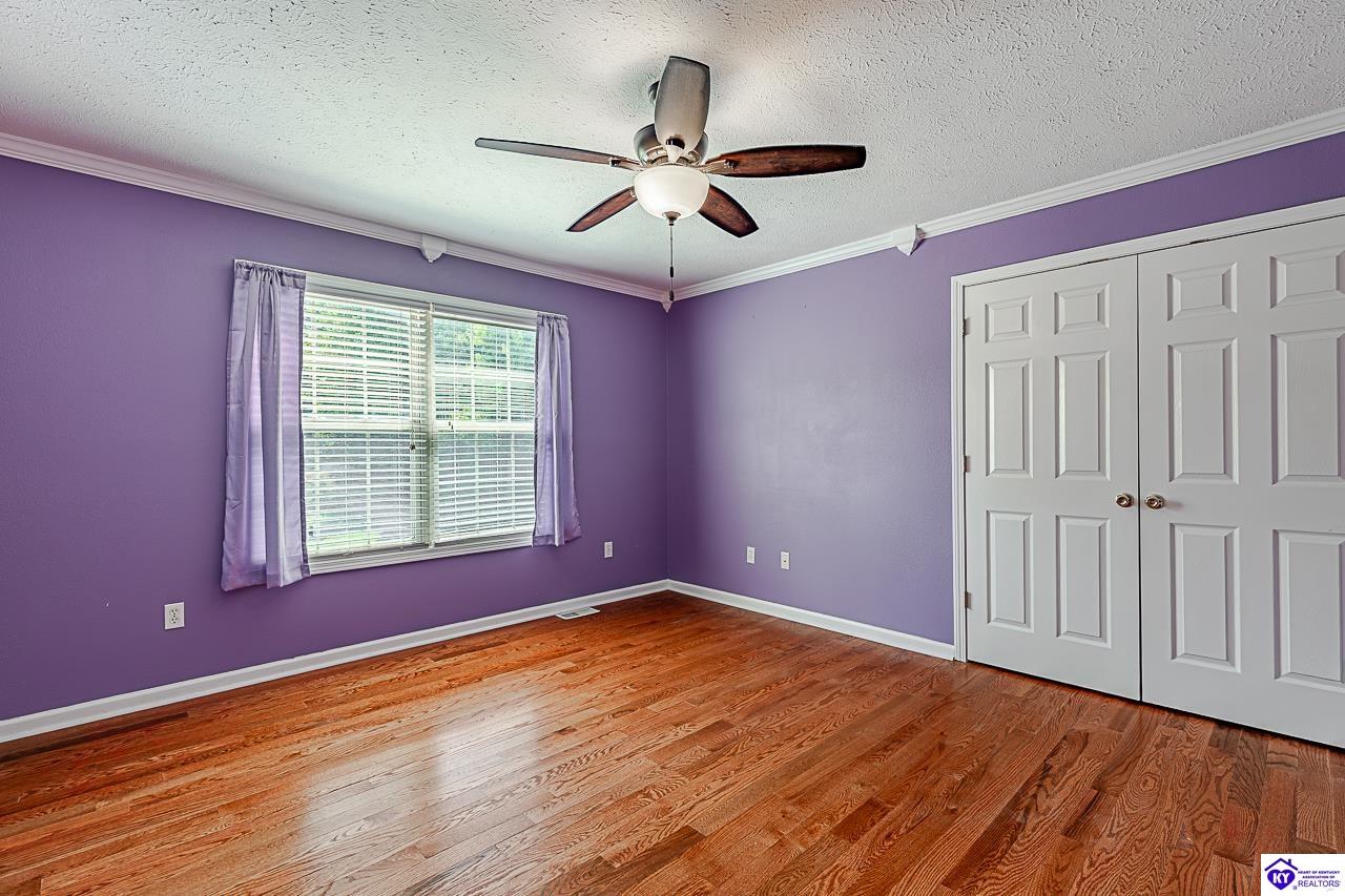 805 Greenview Circle