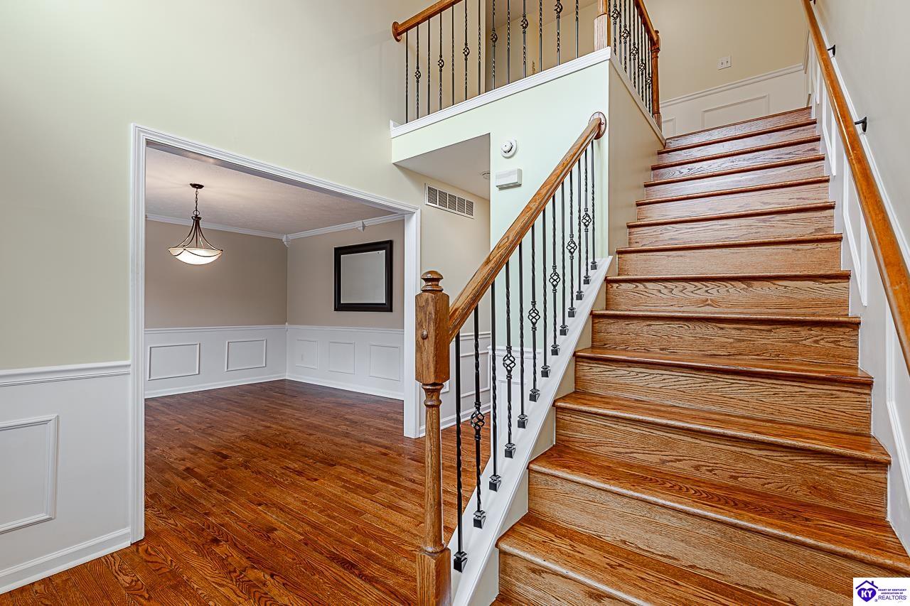 805 Greenview Circle