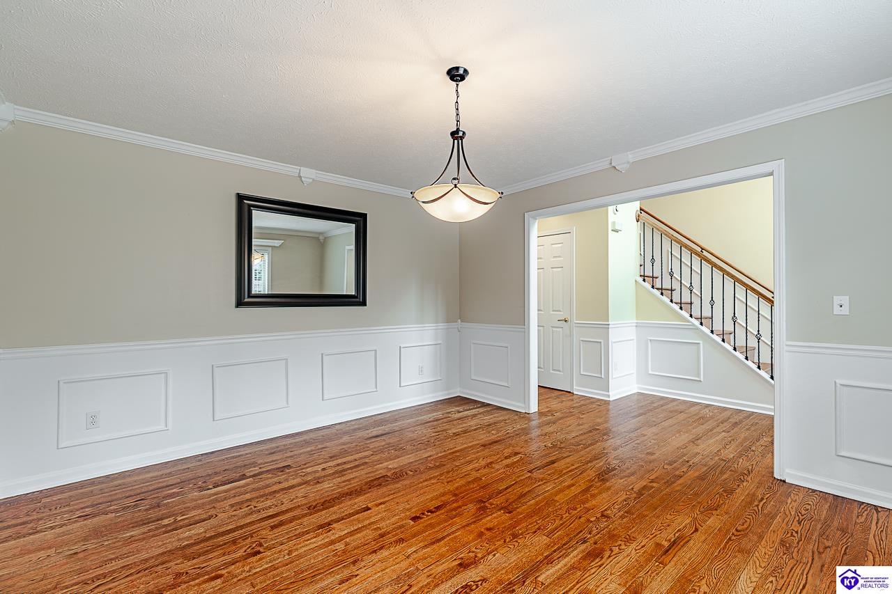 805 Greenview Circle