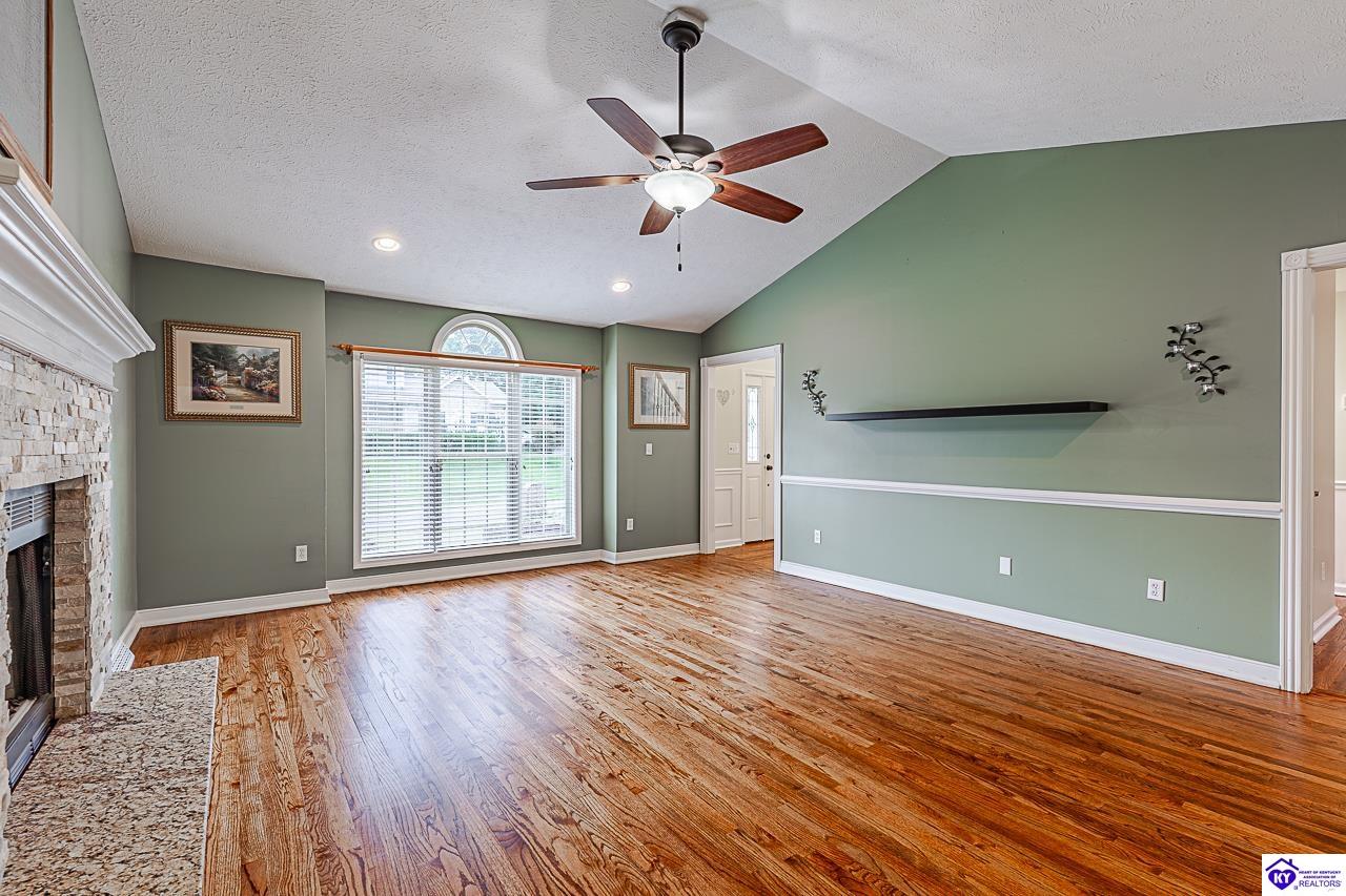 805 Greenview Circle
