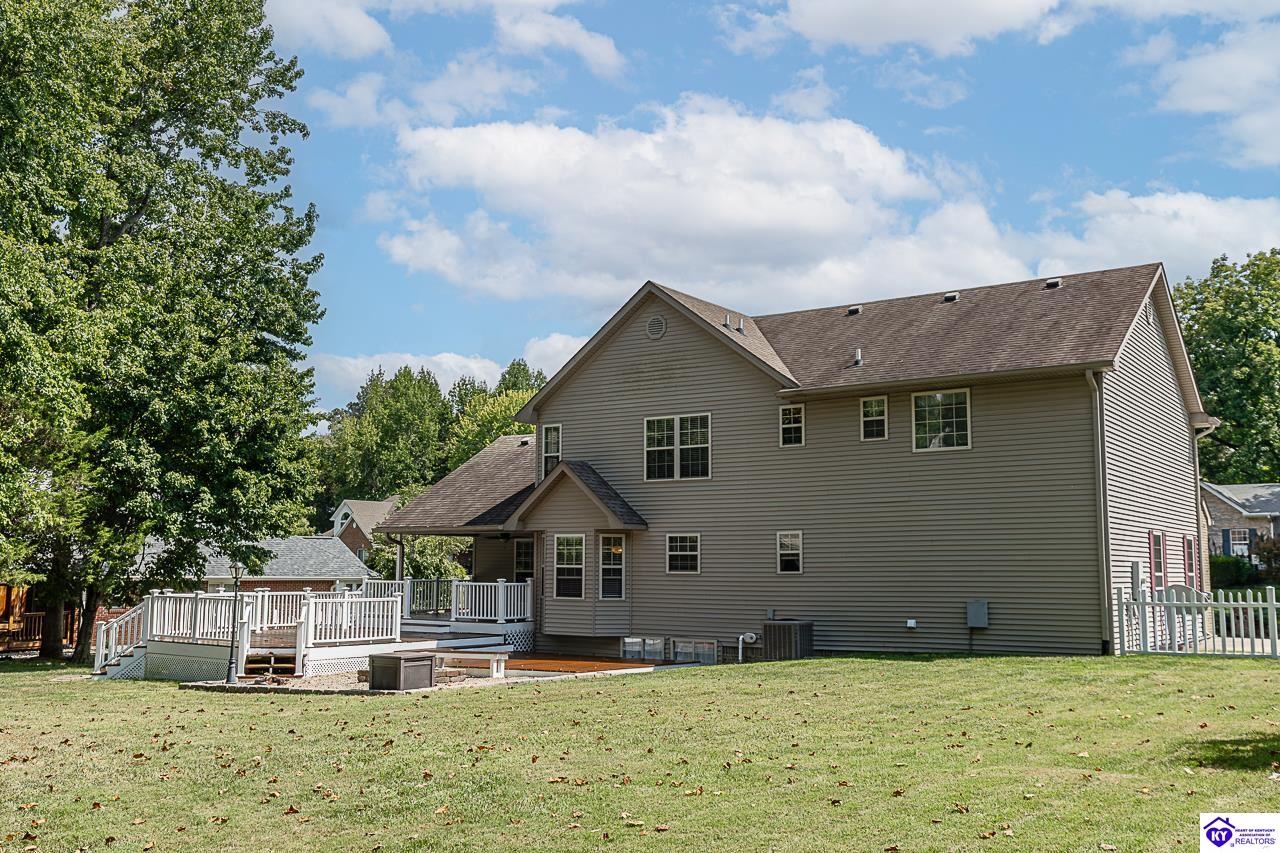 805 Greenview Circle