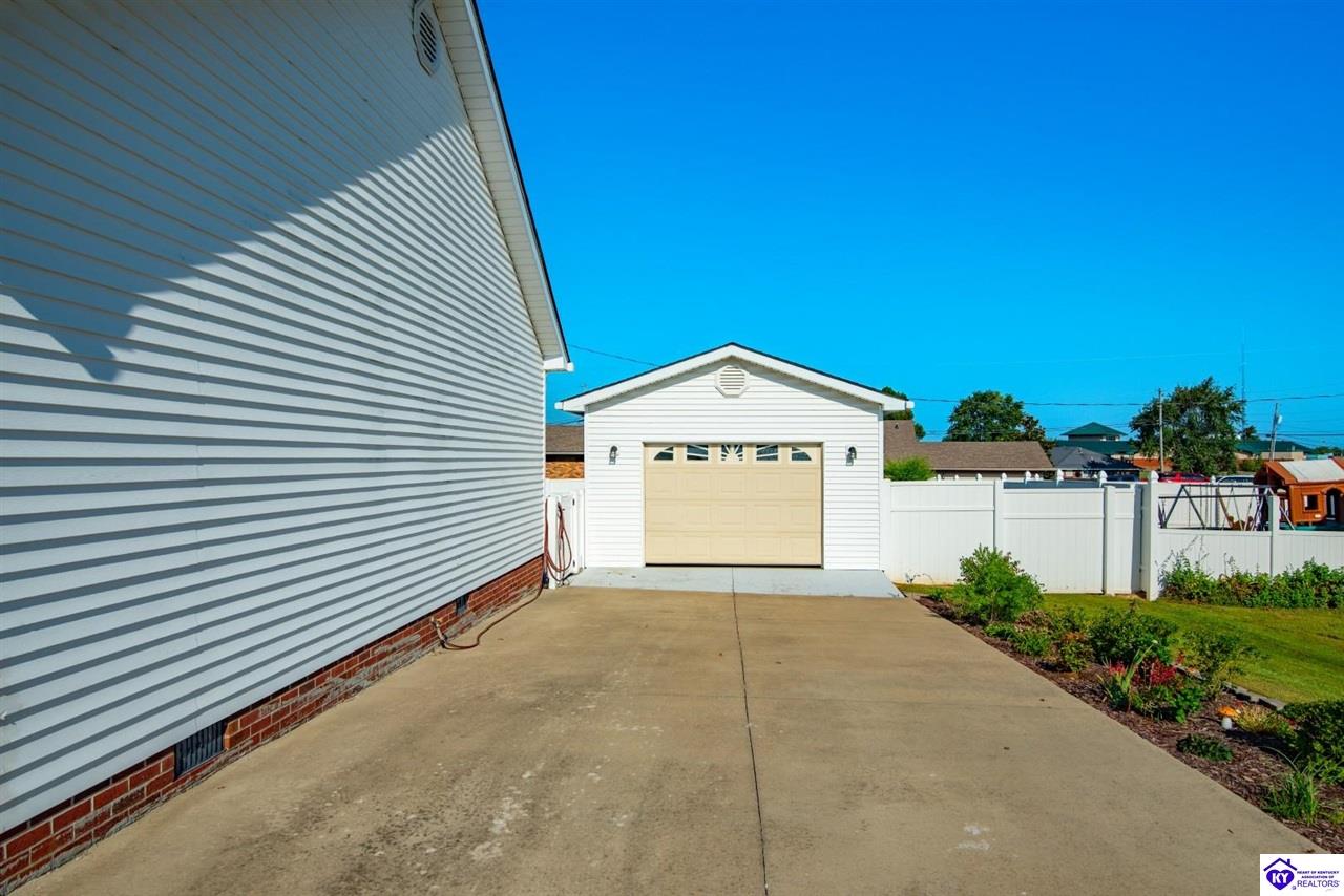 341 Hillside Drive