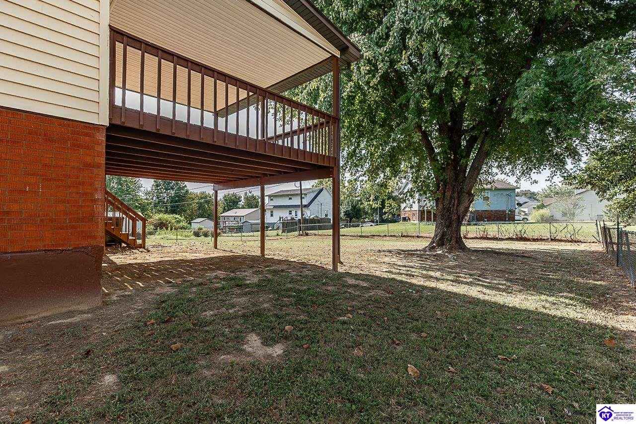 2669 N Lake Road North