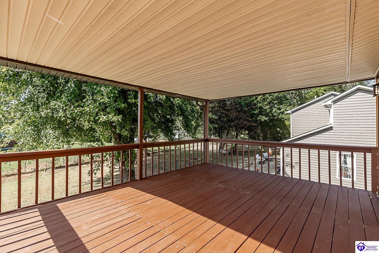 2669 N Lake Road North