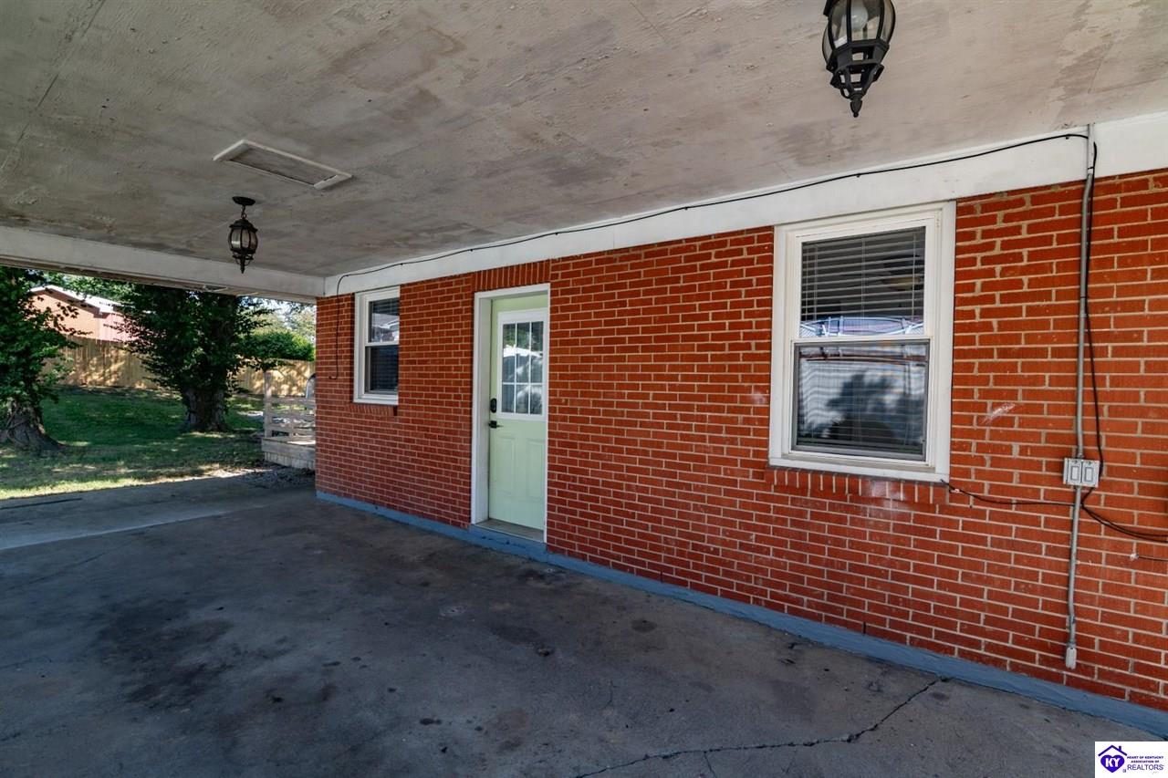 615 Pike Street