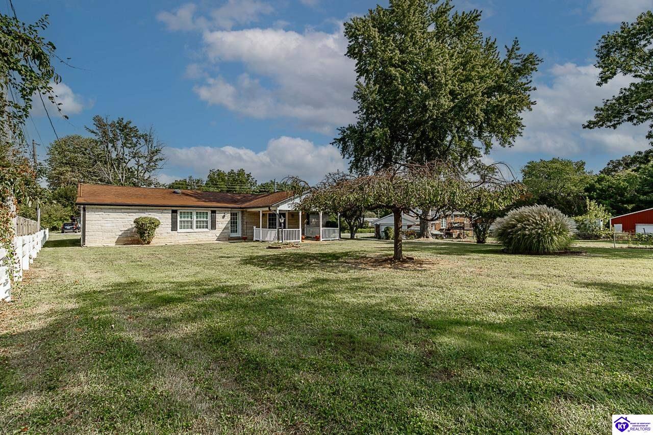 930 Robin Circle