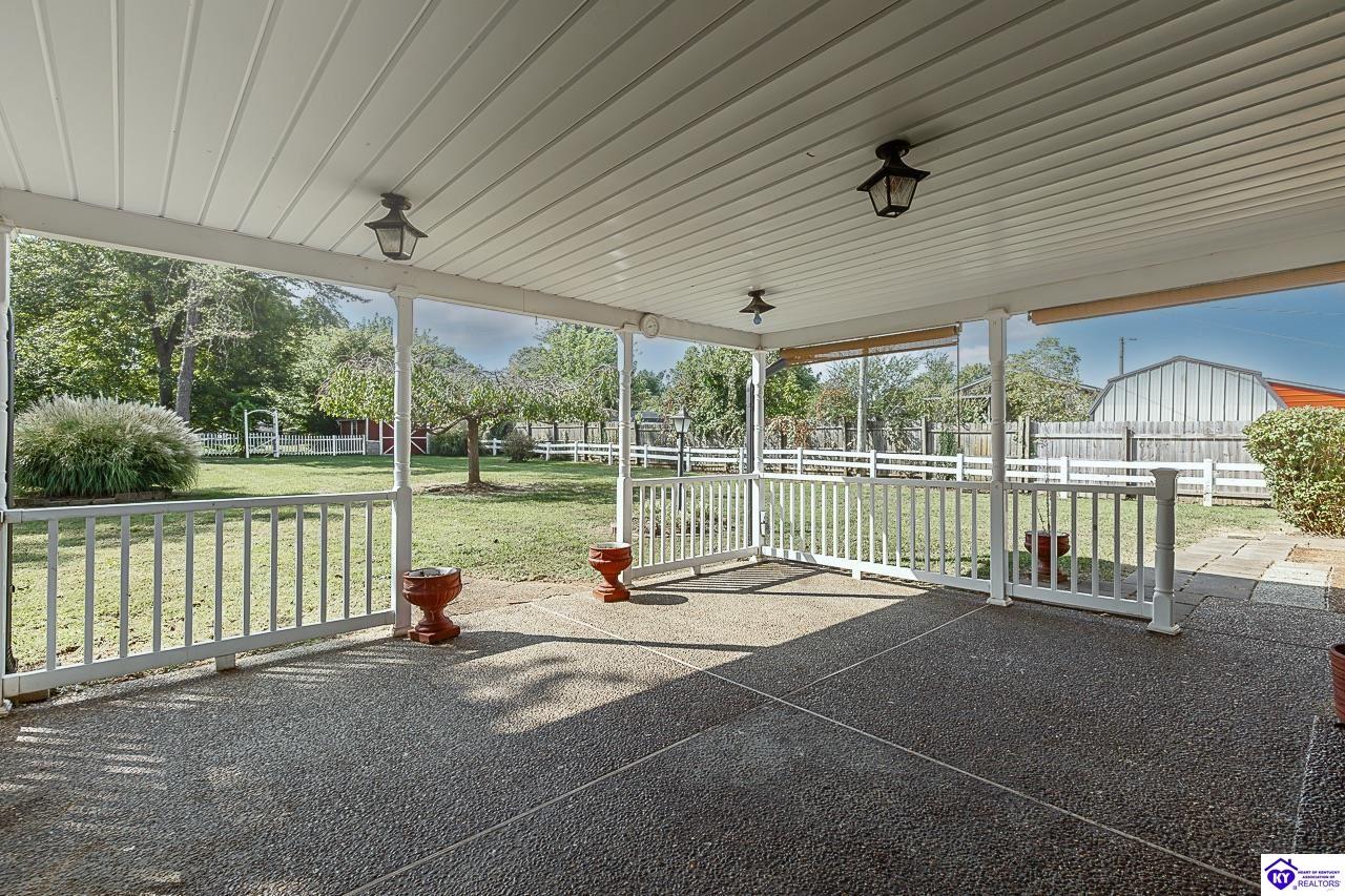 930 Robin Circle
