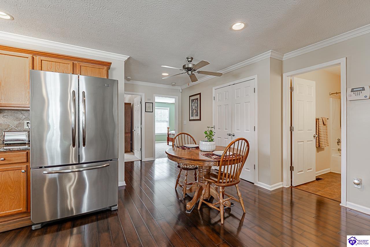 315 Cottrell Lane