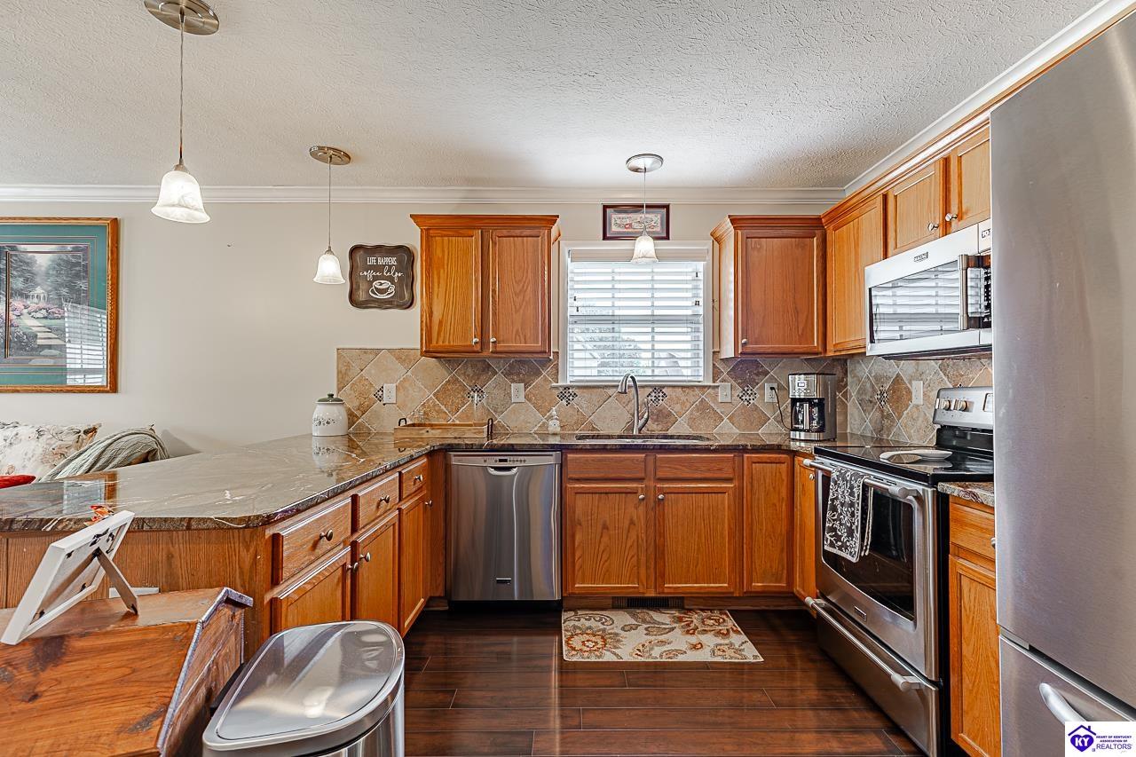 315 Cottrell Lane