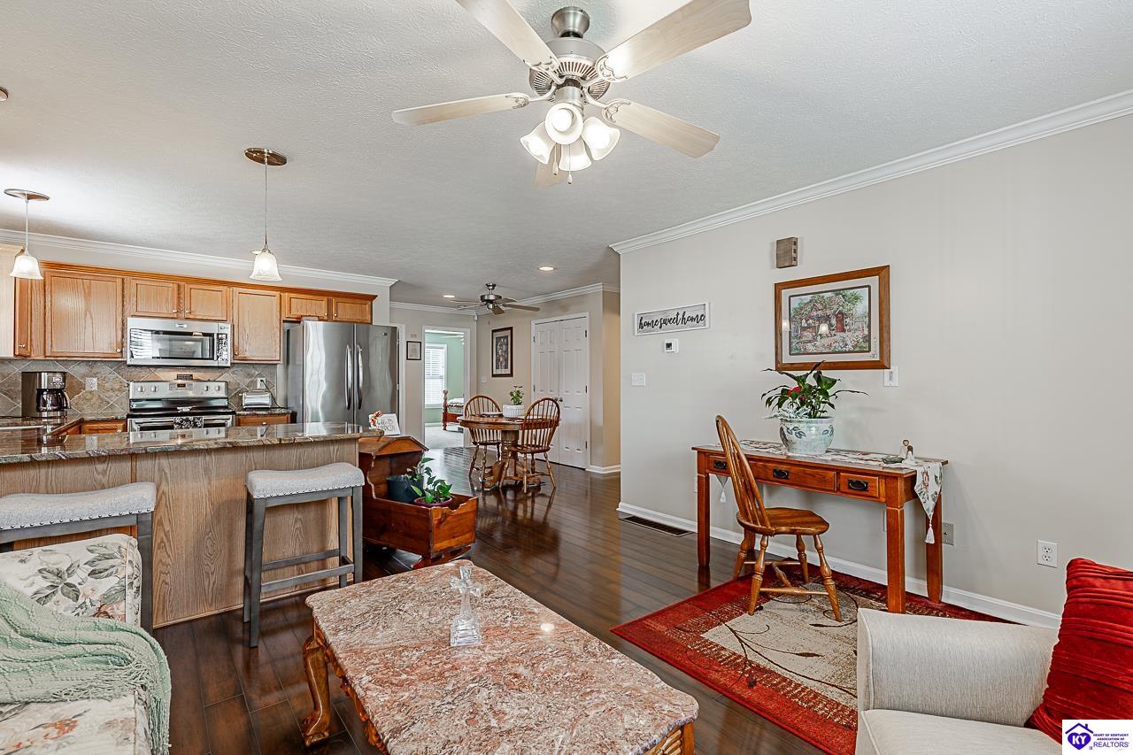 315 Cottrell Lane