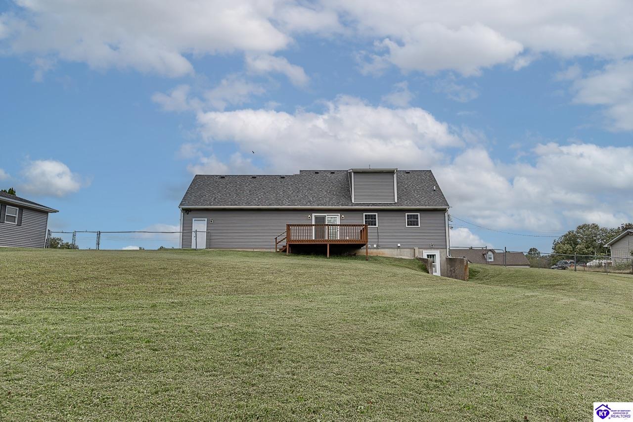 116 Creekview Lane